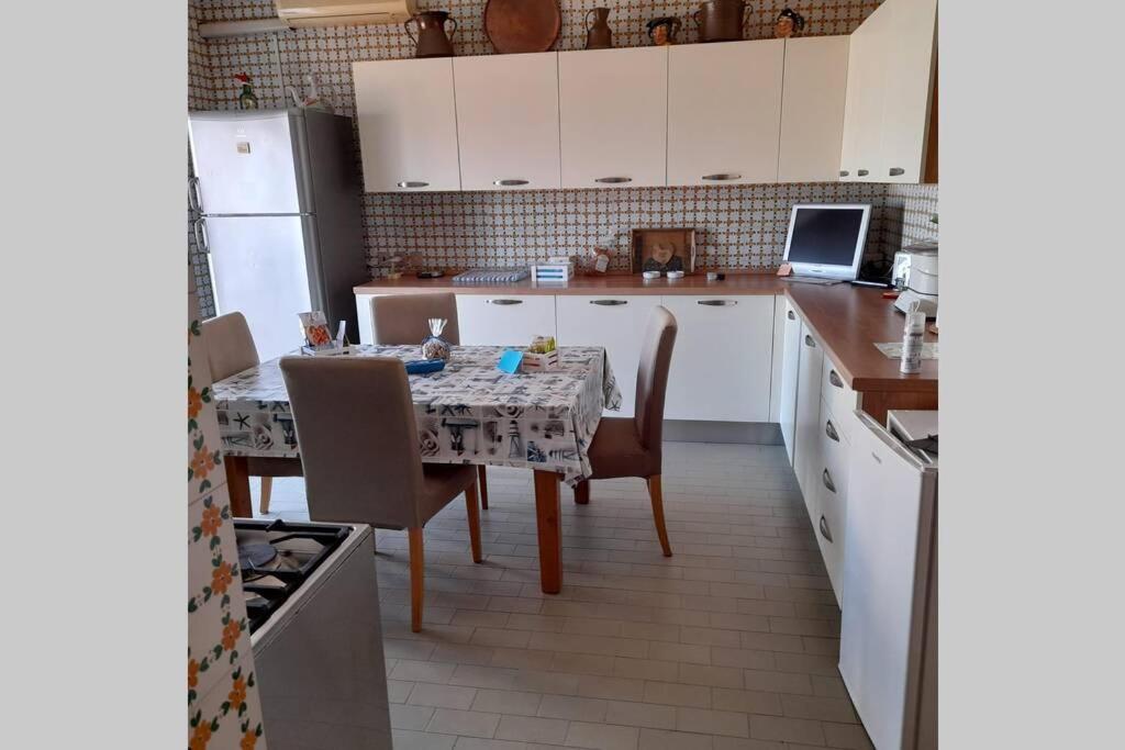 Domus Flavia Apartman Termoli Kültér fotó